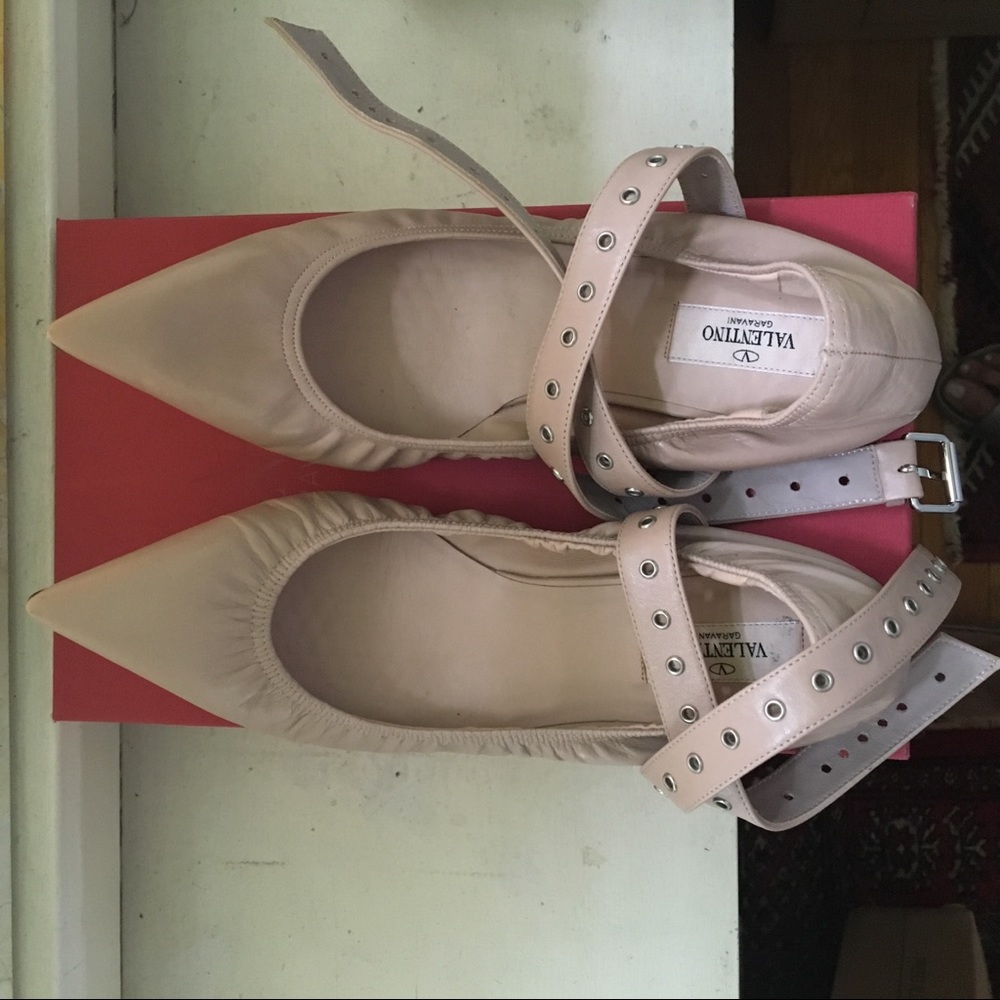 Valentino Love Latch Nude Ballet Flats